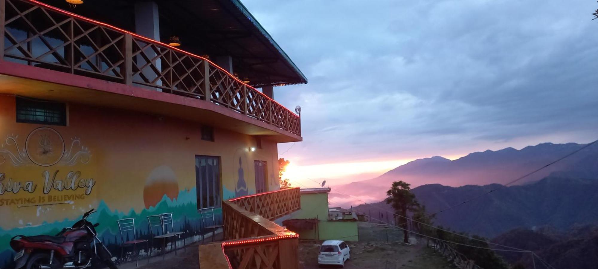 Shiva Valley Resort Kokhliyal Gaon Exterior photo